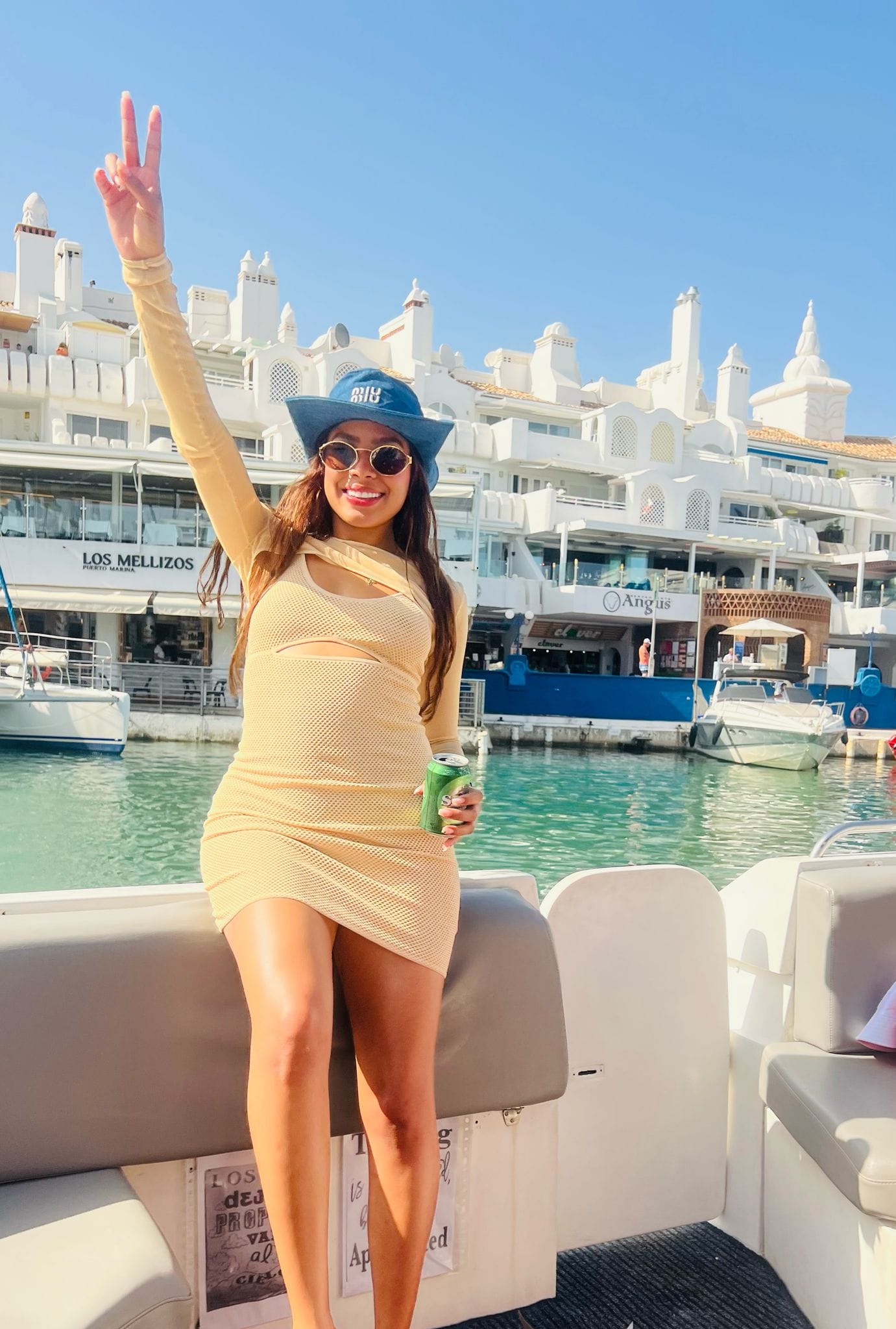 Atenea Chica Imagen Ibiza